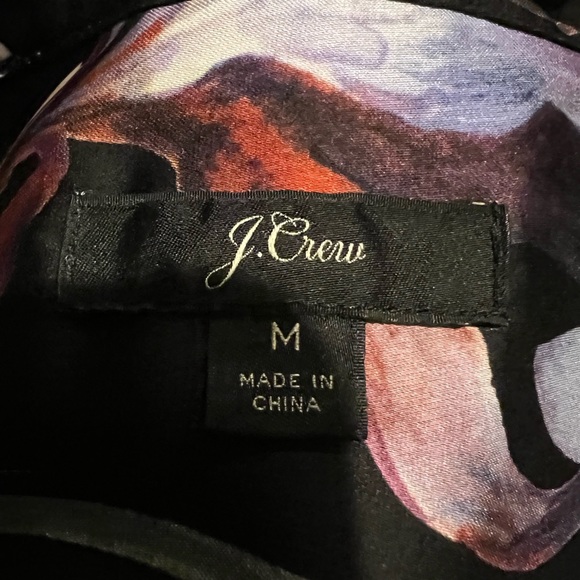 Beautiful floral top by J. Crew - Picture 5 of 5